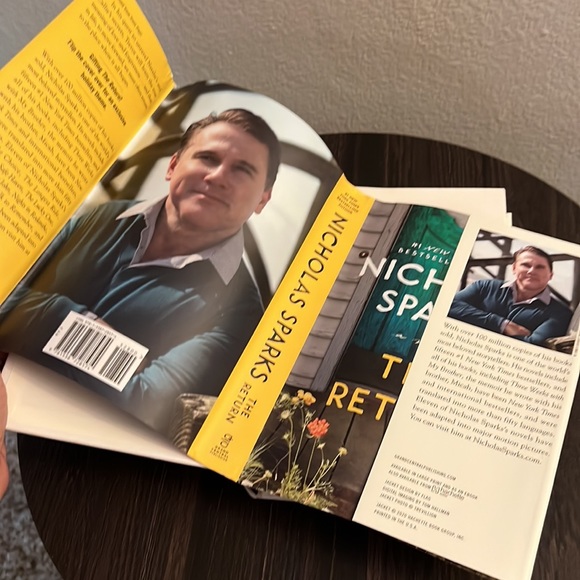 Rare Nicholas Sparks Signed Hardcover Book The Return Reversible Cover Nice Gift - Picture 4 of 8